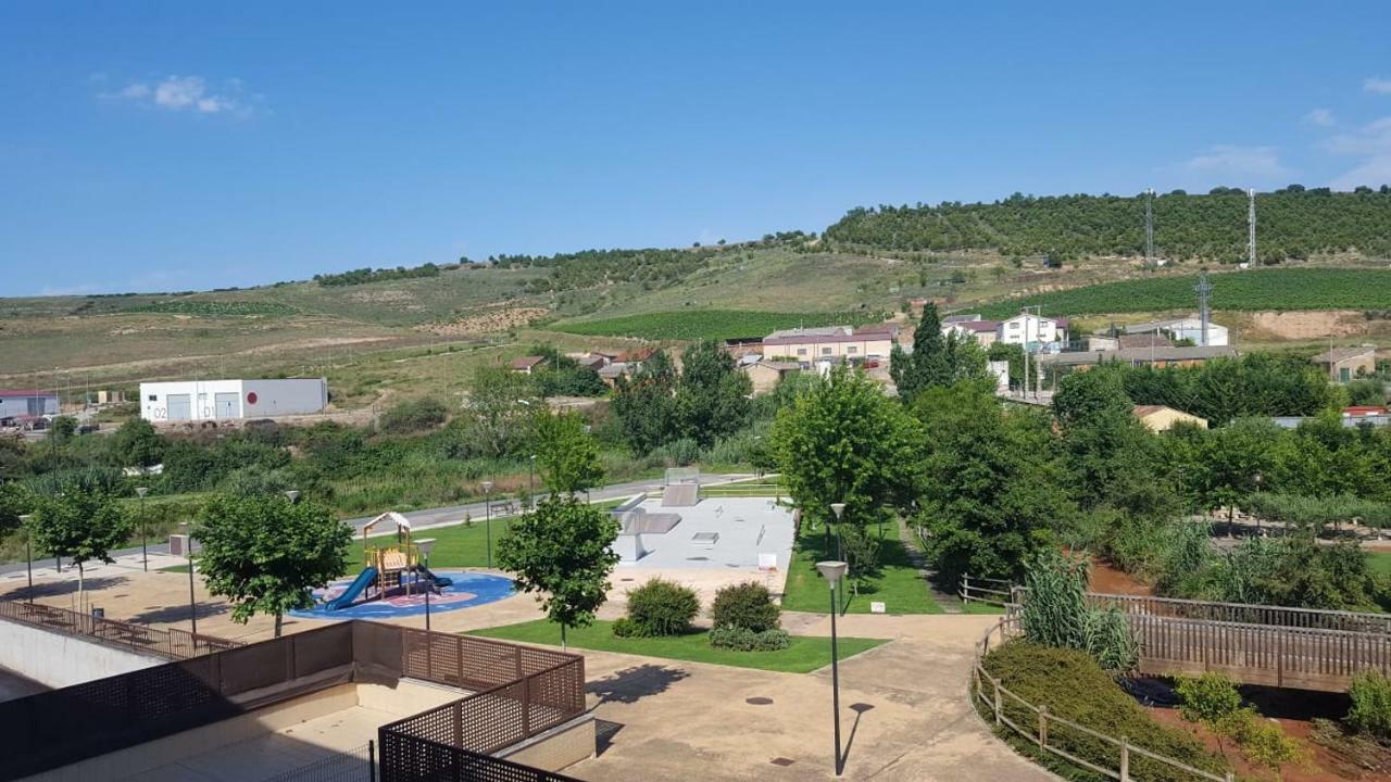 Apartamento Entrevinas En El Corazon De La Rioja Fuenmayor Exterior foto